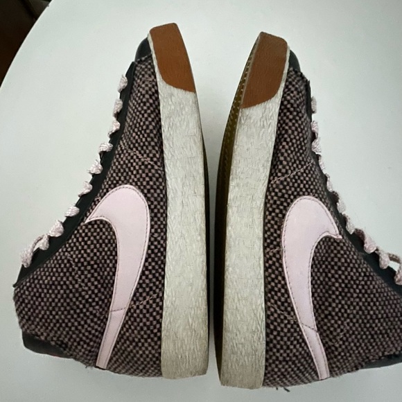 WMNS Nike Blazer Size 7 - Picture 10 of 13
